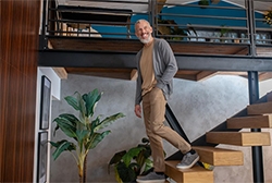 Robotic Surgery and Men’s Joint Health: Precision Where It Counts